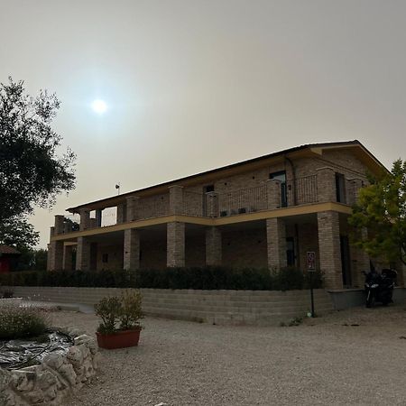 Ll Crinale Village Colli del Tronto Esterno foto