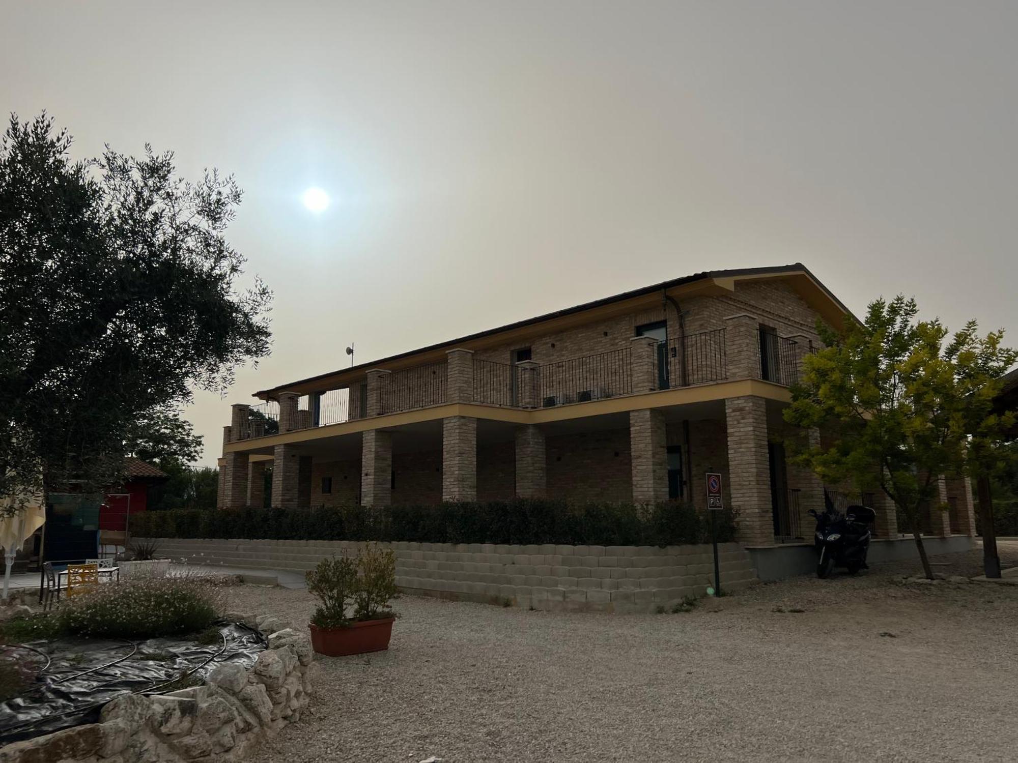 Ll Crinale Village Colli del Tronto Esterno foto